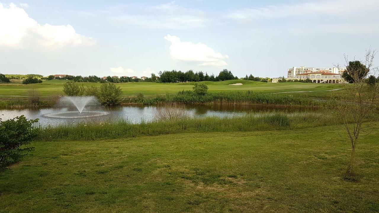 Lighthouse Golf Private Villa Lake View Balcsik Kültér fotó