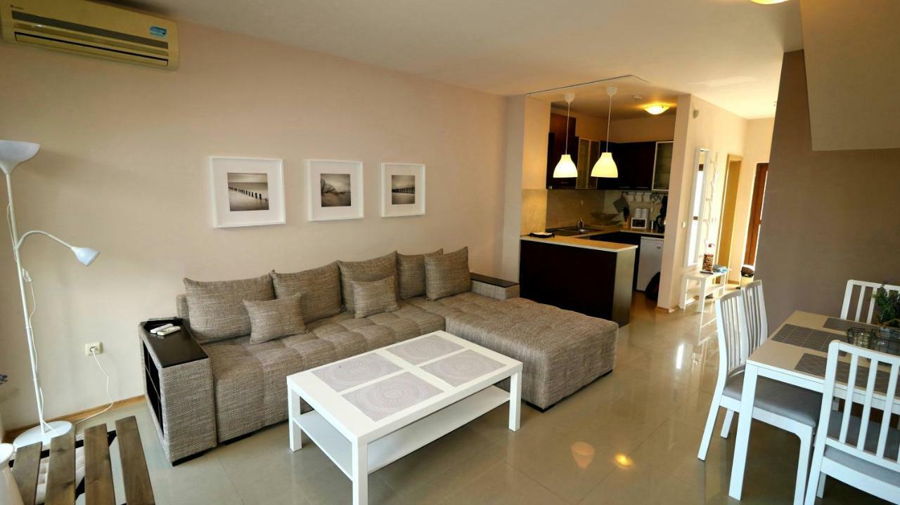 Lighthouse Golf Private Villa Lake View Balcsik Kültér fotó
